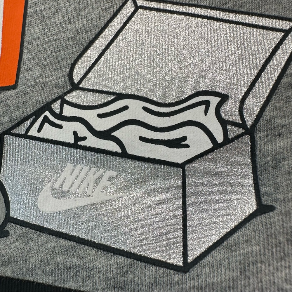 Nike Boxy Got ‘Em Sneaker Tee, 4T Gray - Picture 11 of 11